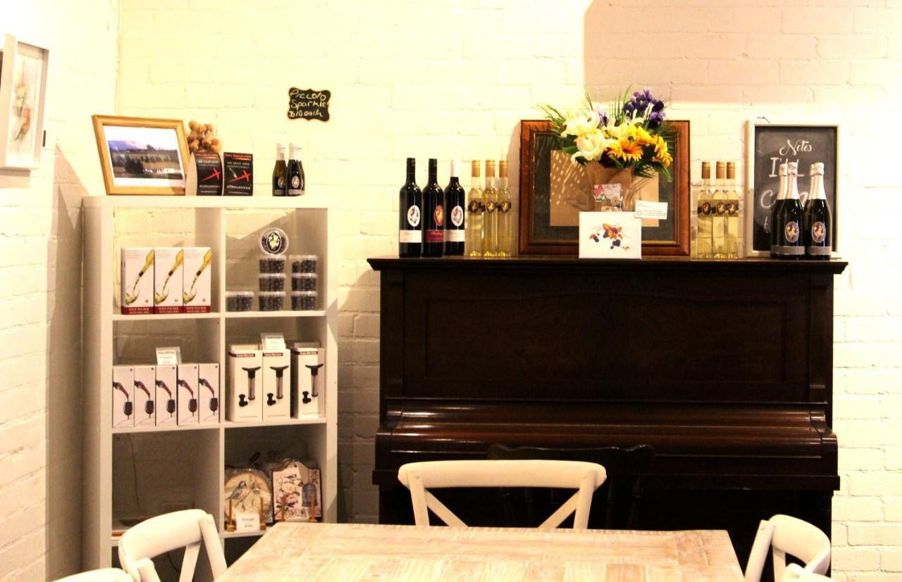 Blueberry Hill Vineyard Stay روثبري المظهر الخارجي الصورة